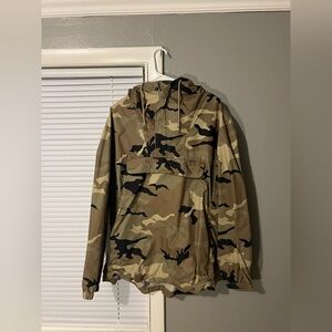 Men’s PacSun camo hoodie
